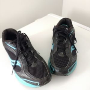 Saucony ProGrid Athletic Shoes Size 9.5